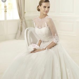 Pronovias Dauco Wedding Dress